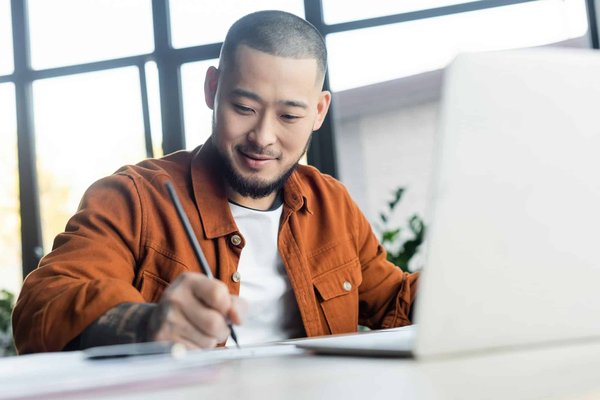 Bureau design : votre partenaire mobilier pro